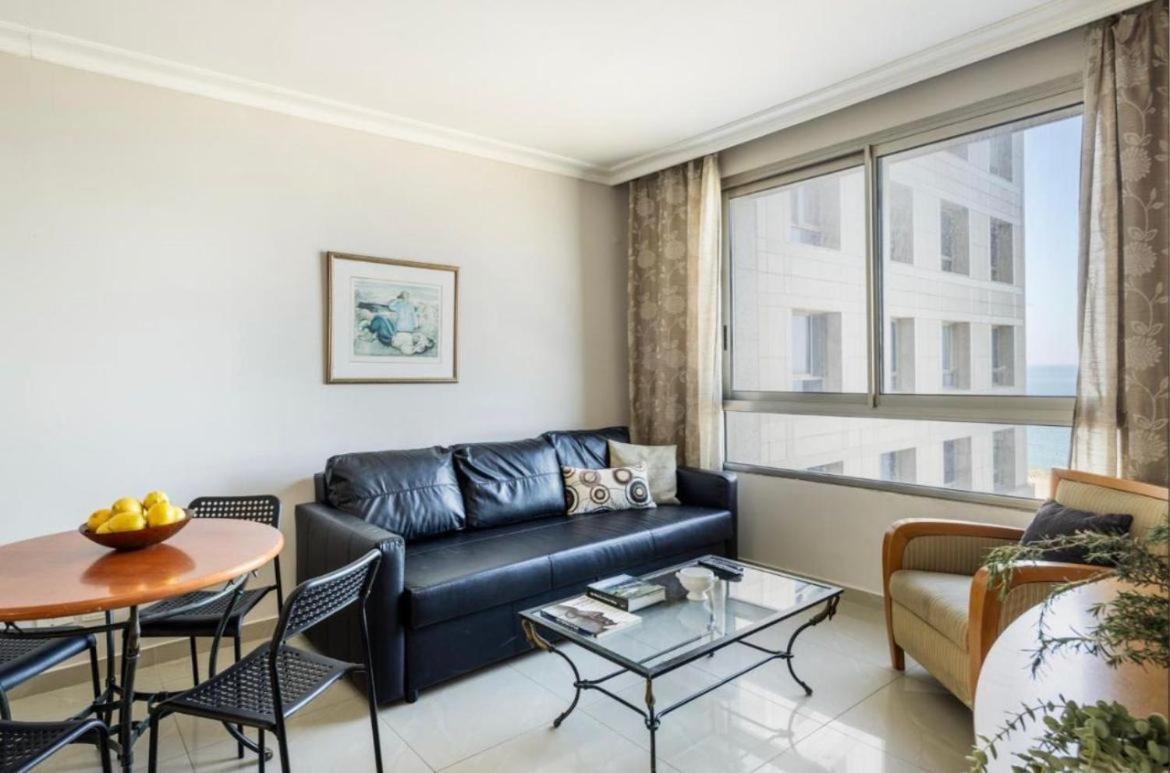 Apartment On Haifa Exteriör bild