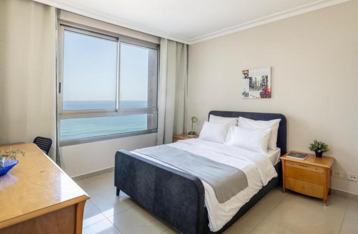 Apartment On Haifa Exteriör bild
