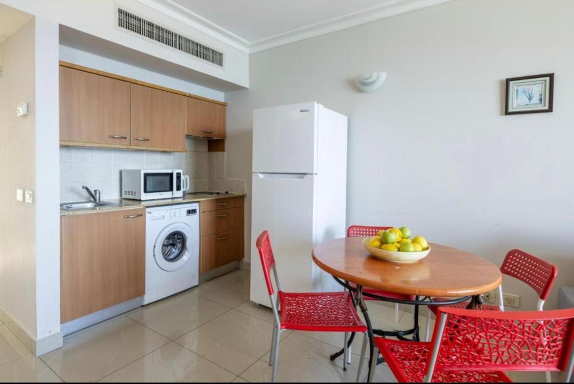 Apartment On Haifa Exteriör bild